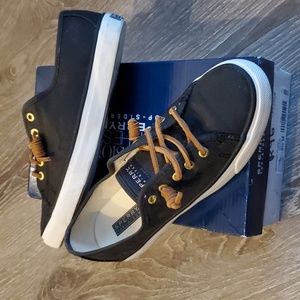 Sperry Sneakers
